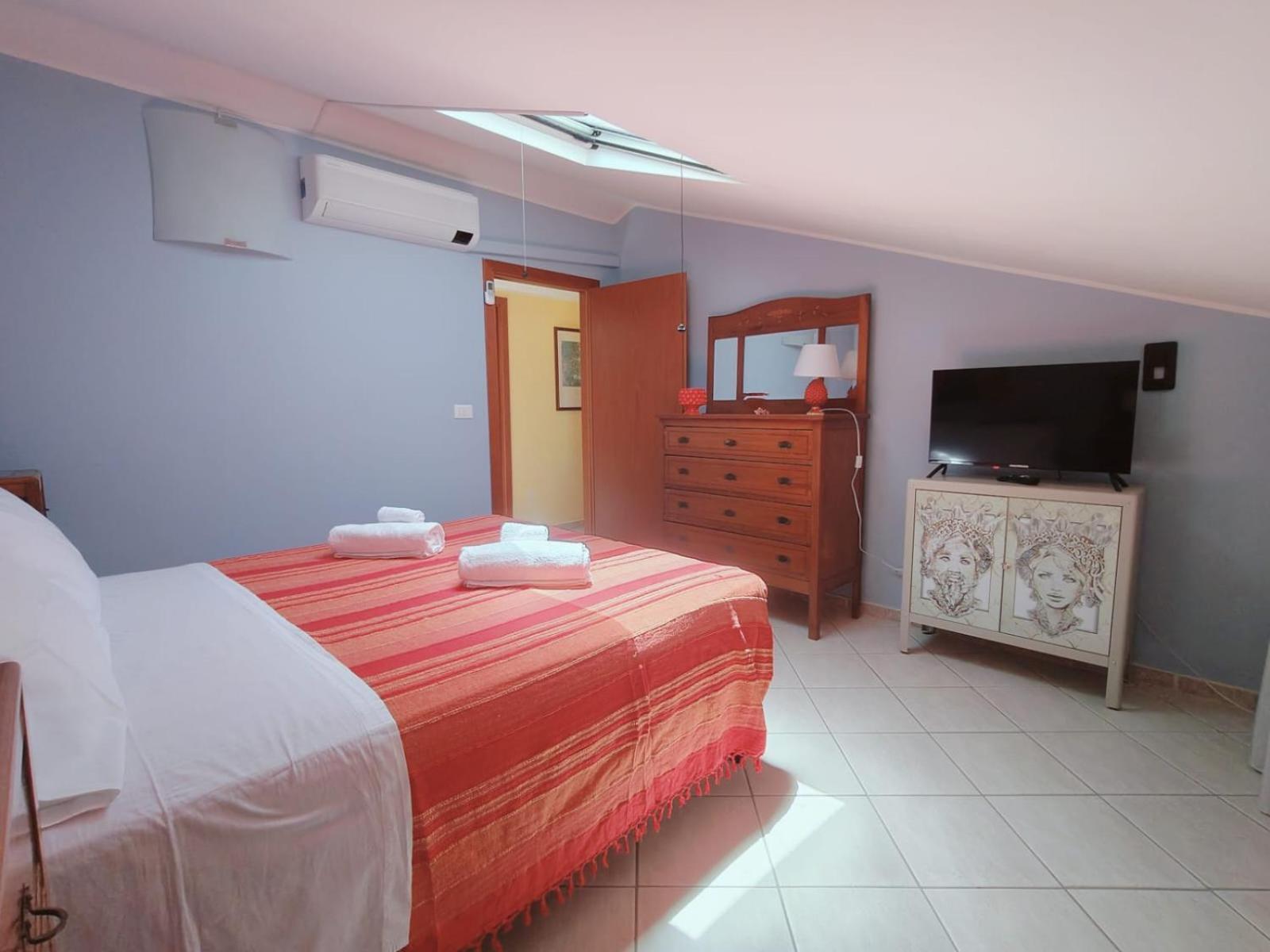 Sicilia, Mansarda Le Due Terrazze Apartment มาสคาลิ ภายนอก รูปภาพ